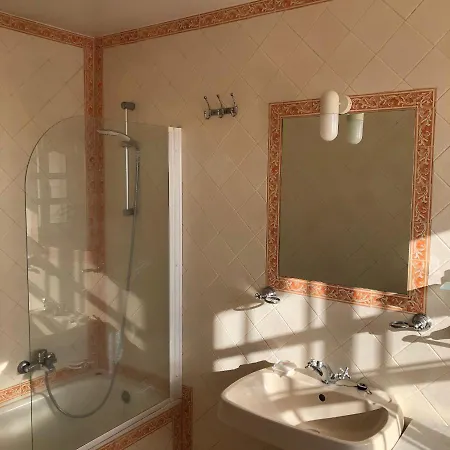 Guincho, Villa Cascais